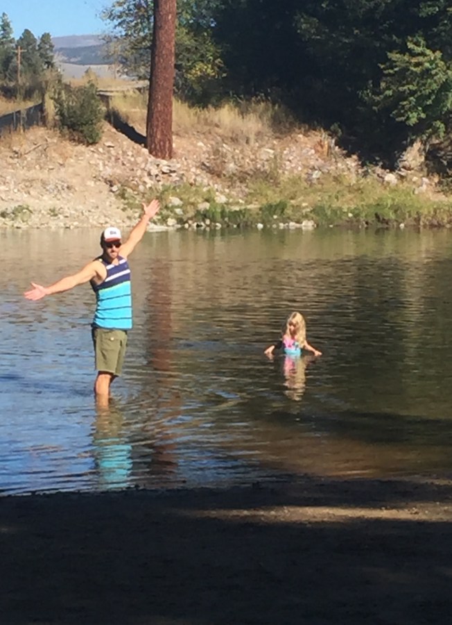 Look how deep Sis got into the cold water.  I went in up to my ankles and skiddadled right back out - too cold!  This is the only picture I have of either of their parents.  